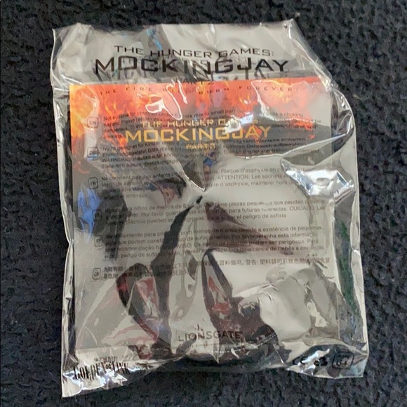 Mockingjay Bundle! - Picture 4 of 5